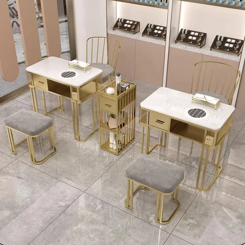 Akcesoria Europejski Stolik do – Tech Accessories Designer recenzja i cena